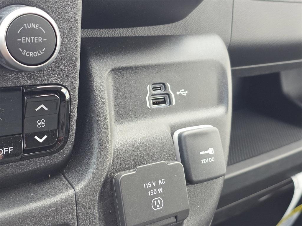 new 2025 Ram ProMaster 2500 car, priced at $43,212