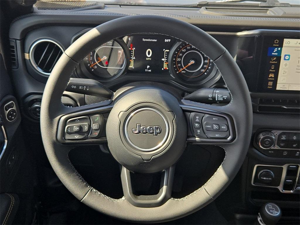 new 2025 Jeep Gladiator car, priced at $40,061