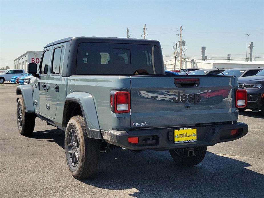 new 2024 Jeep Gladiator car, priced at $40,840