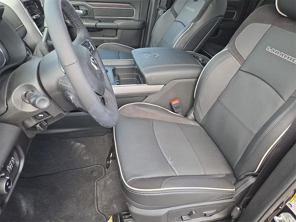 new 2025 Ram 2500 car, priced at $76,617