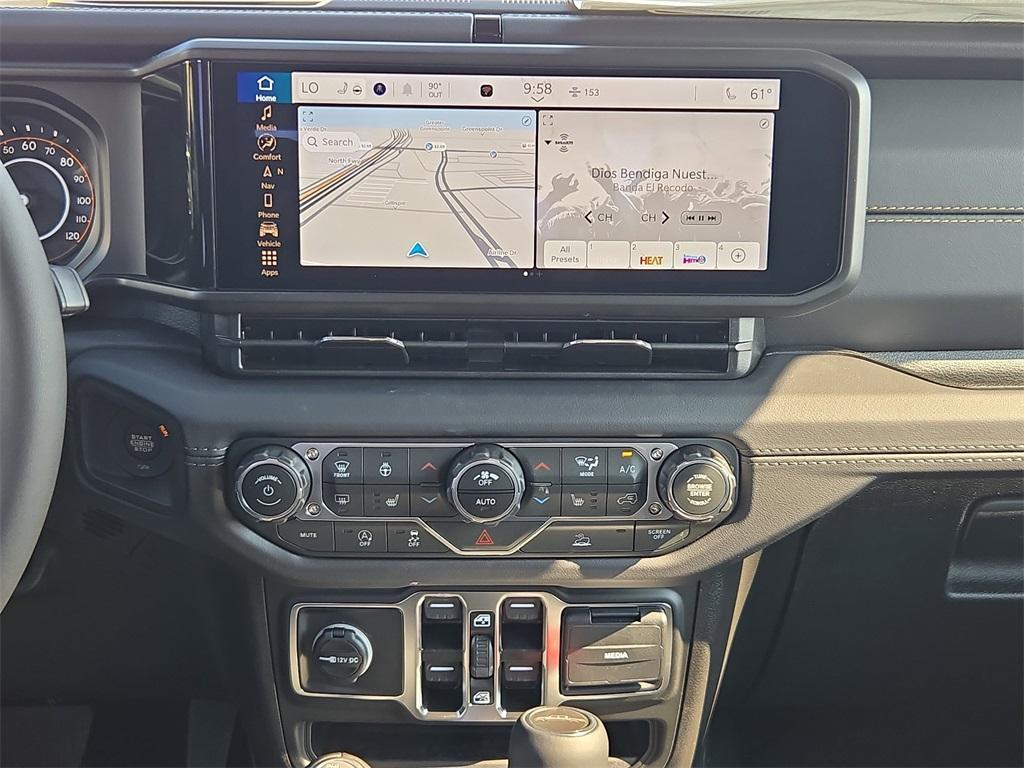 new 2025 Jeep Gladiator car, priced at $44,656