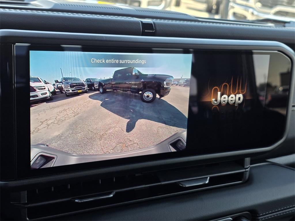 new 2025 Jeep Gladiator car, priced at $42,626