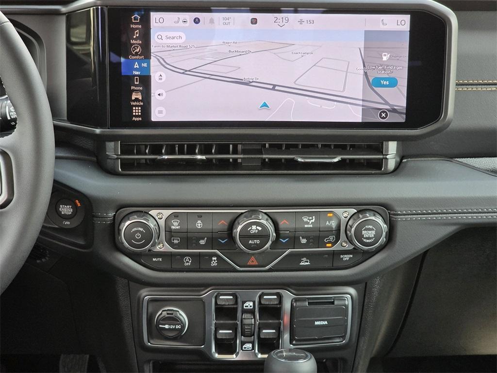 new 2025 Jeep Gladiator car, priced at $42,626