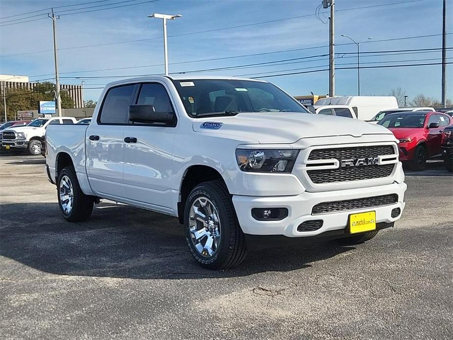 new 2024 Ram 1500 car, priced at $42,165