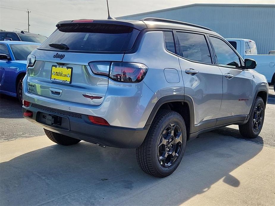 new 2024 Jeep Compass car, priced at $36,428