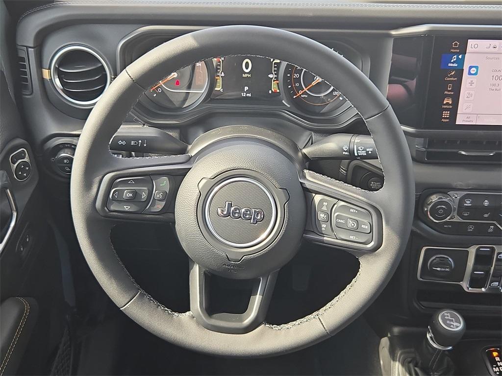 new 2025 Jeep Gladiator car, priced at $39,991