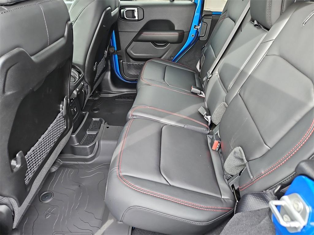 new 2025 Jeep Wrangler car, priced at $52,347