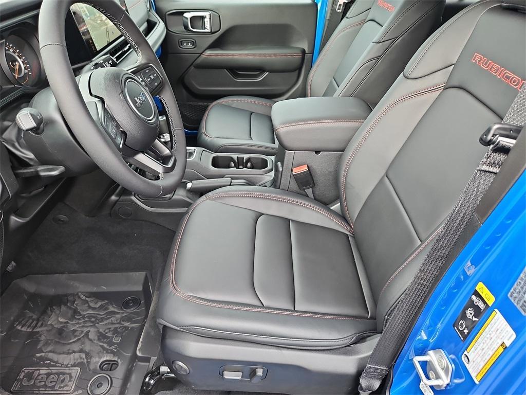 new 2025 Jeep Wrangler car, priced at $52,347