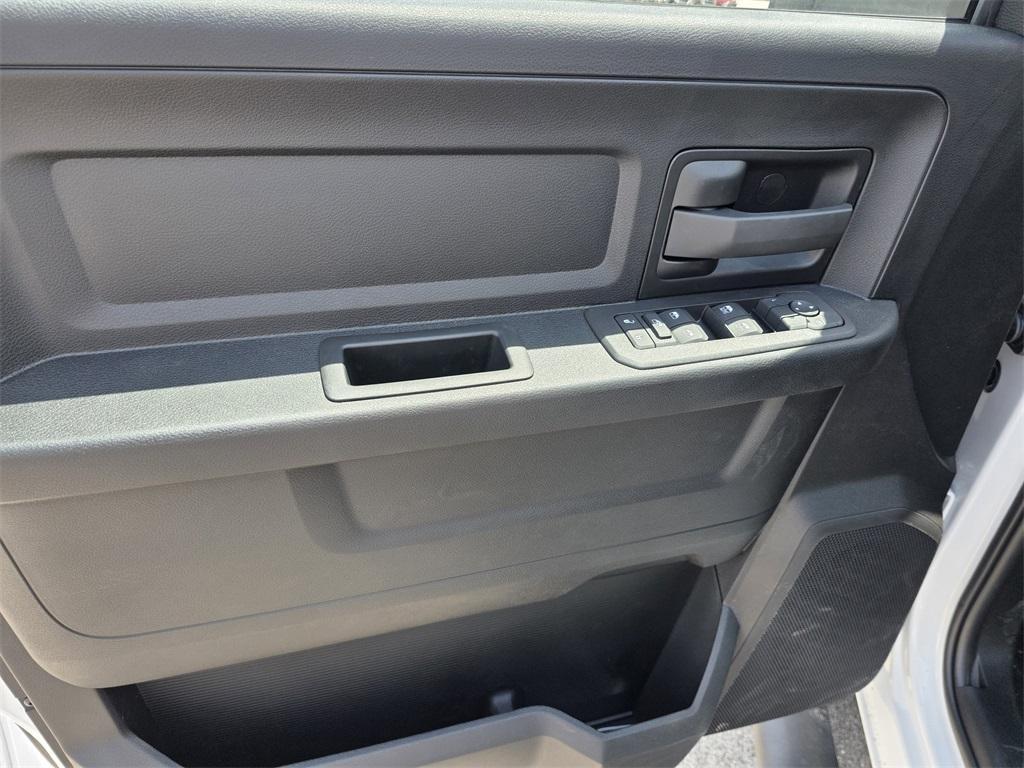 new 2025 Ram 2500 car, priced at $58,991