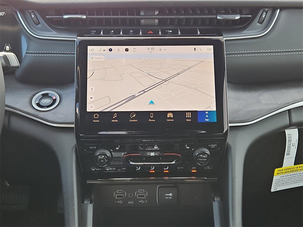 new 2025 Jeep Grand Cherokee car, priced at $41,832