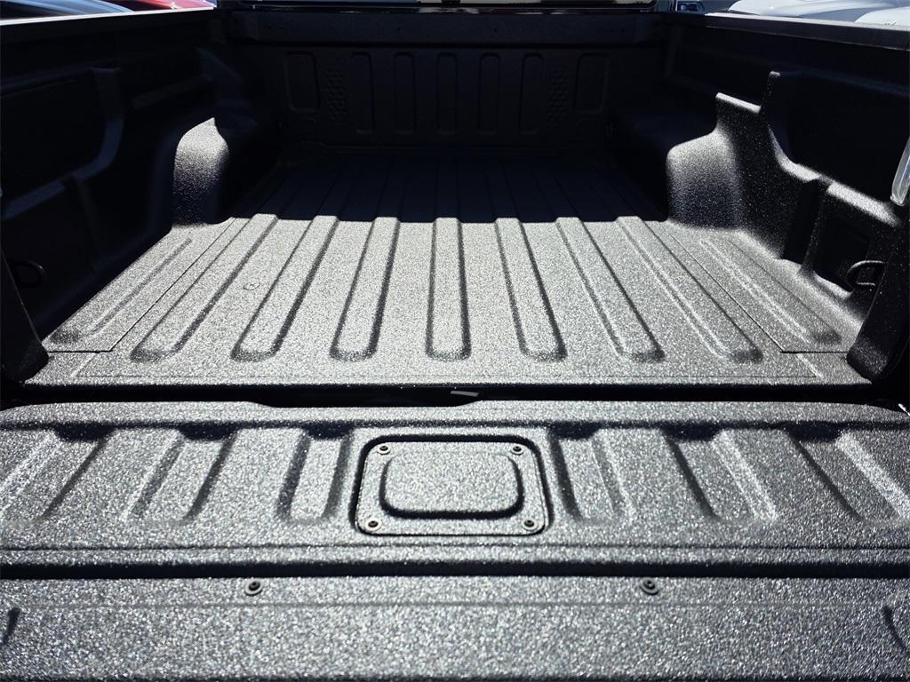 new 2025 Jeep Gladiator car, priced at $39,716