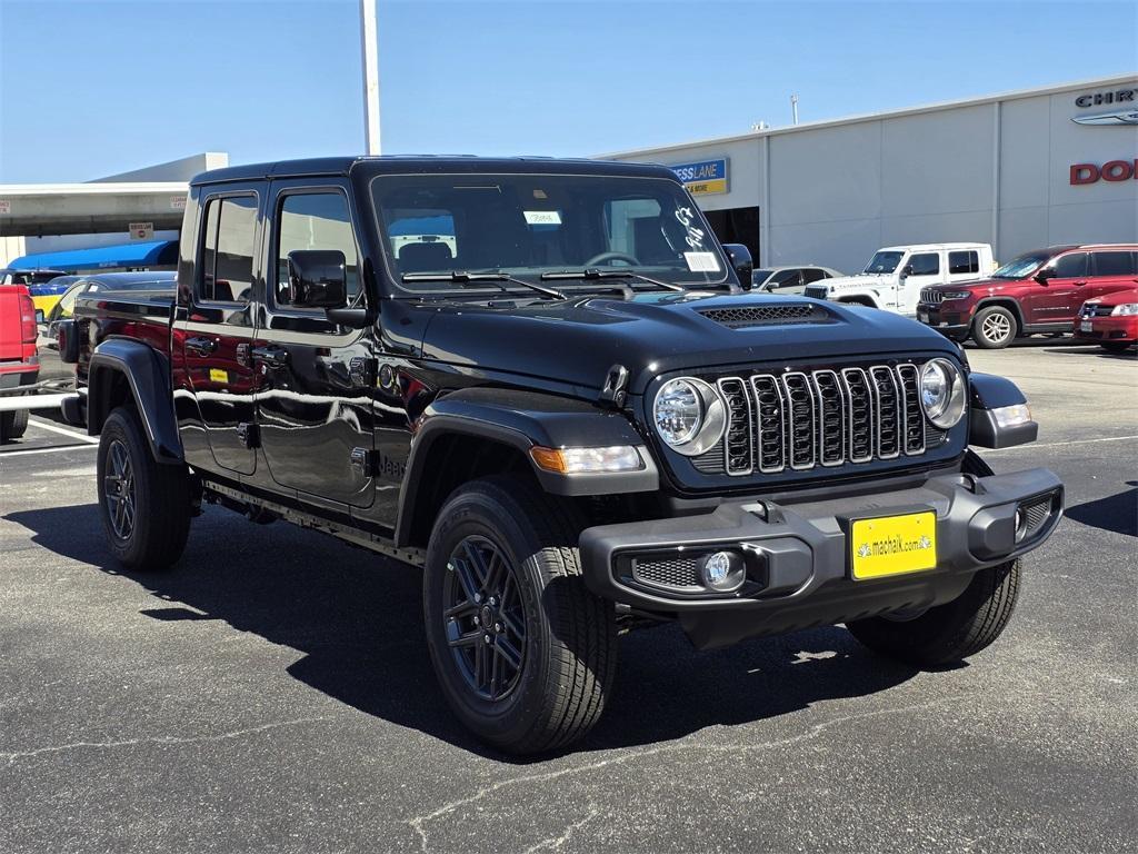 new 2025 Jeep Gladiator car, priced at $39,716