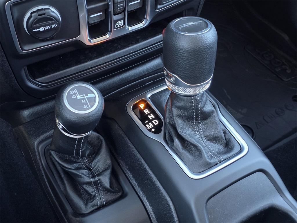 new 2025 Jeep Gladiator car, priced at $39,716