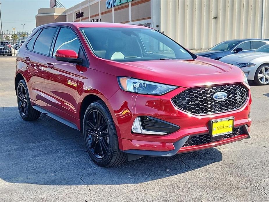 used 2021 Ford Edge car, priced at $24,898