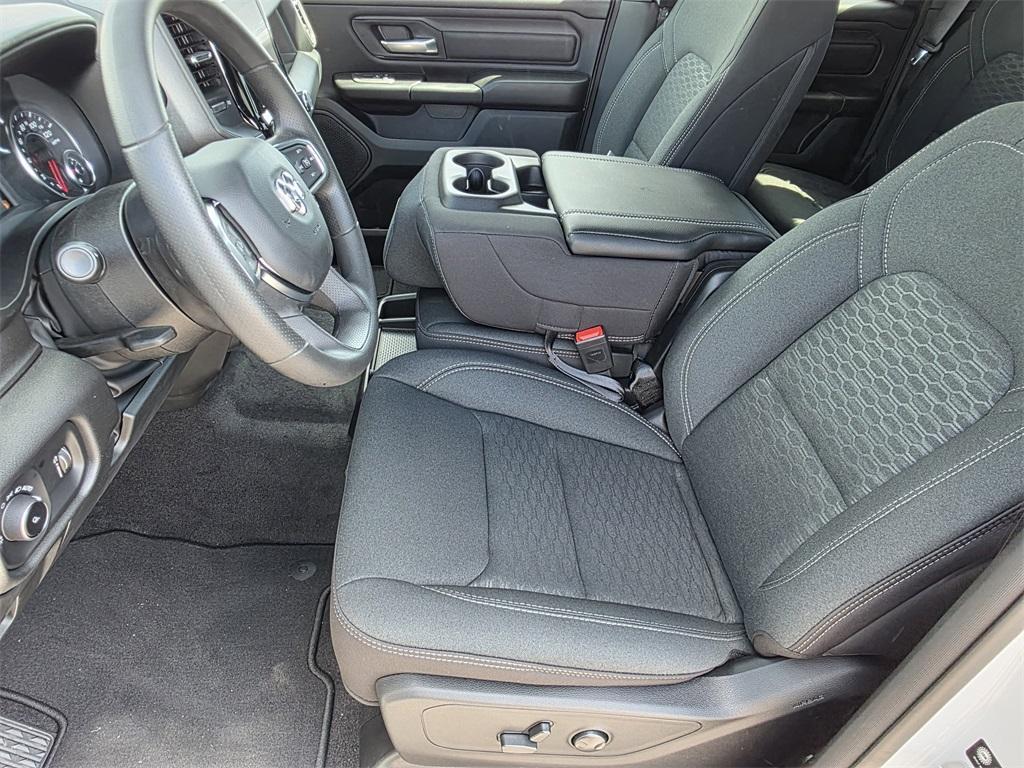 new 2025 Ram 1500 car, priced at $36,458