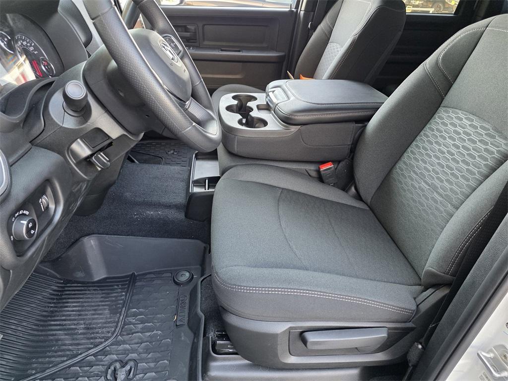 new 2025 Ram 2500 car