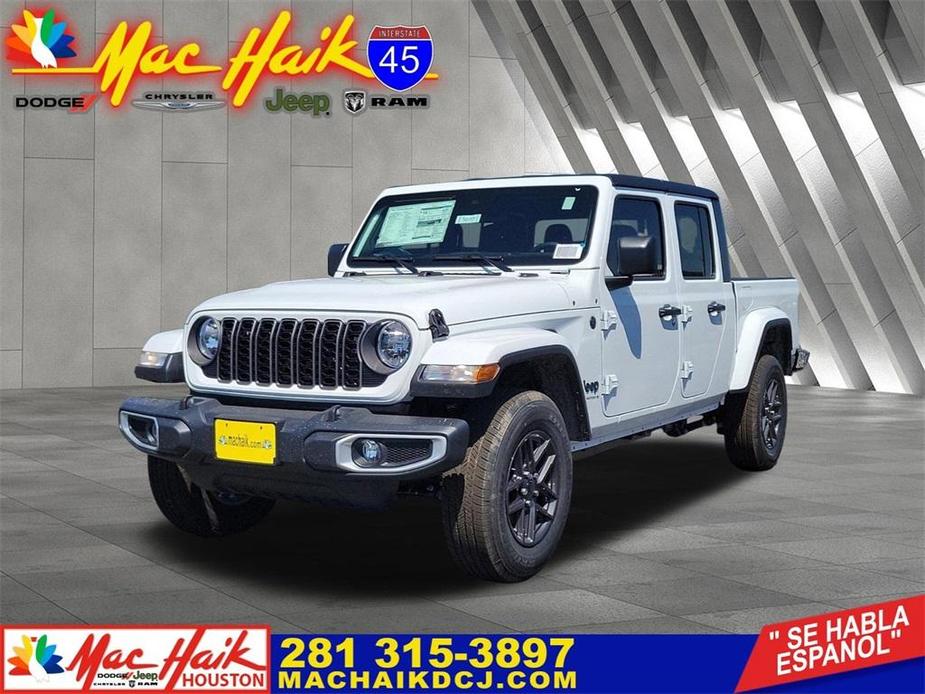 new 2024 Jeep Gladiator car, priced at $40,305