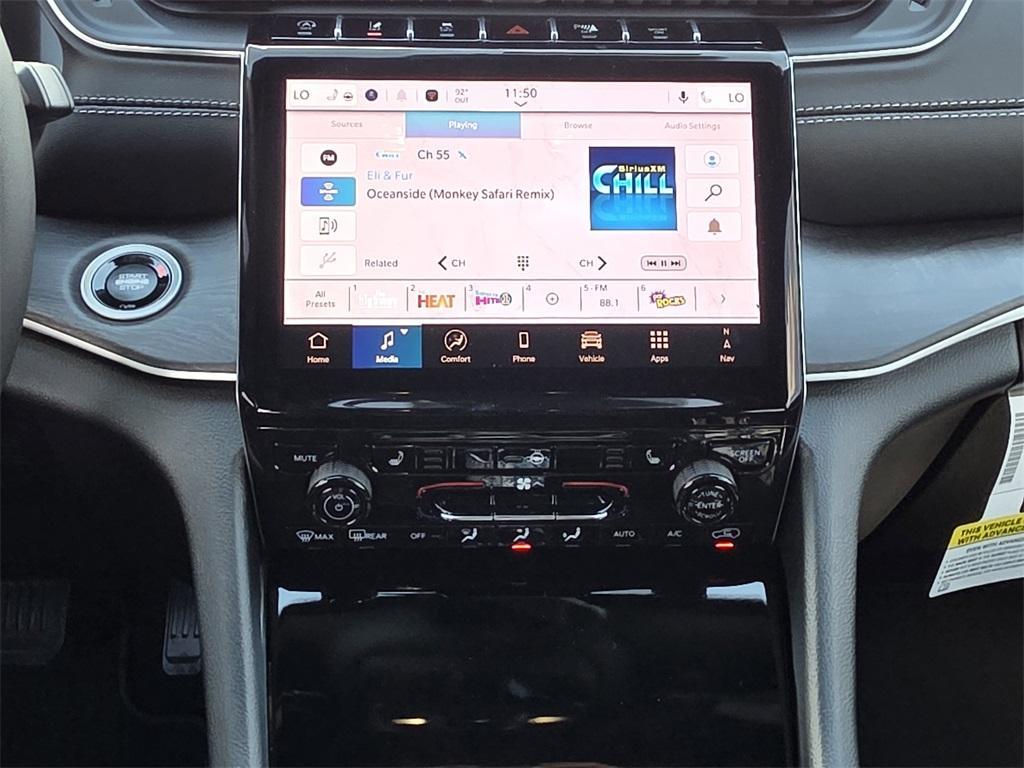 new 2025 Jeep Grand Cherokee car, priced at $41,115