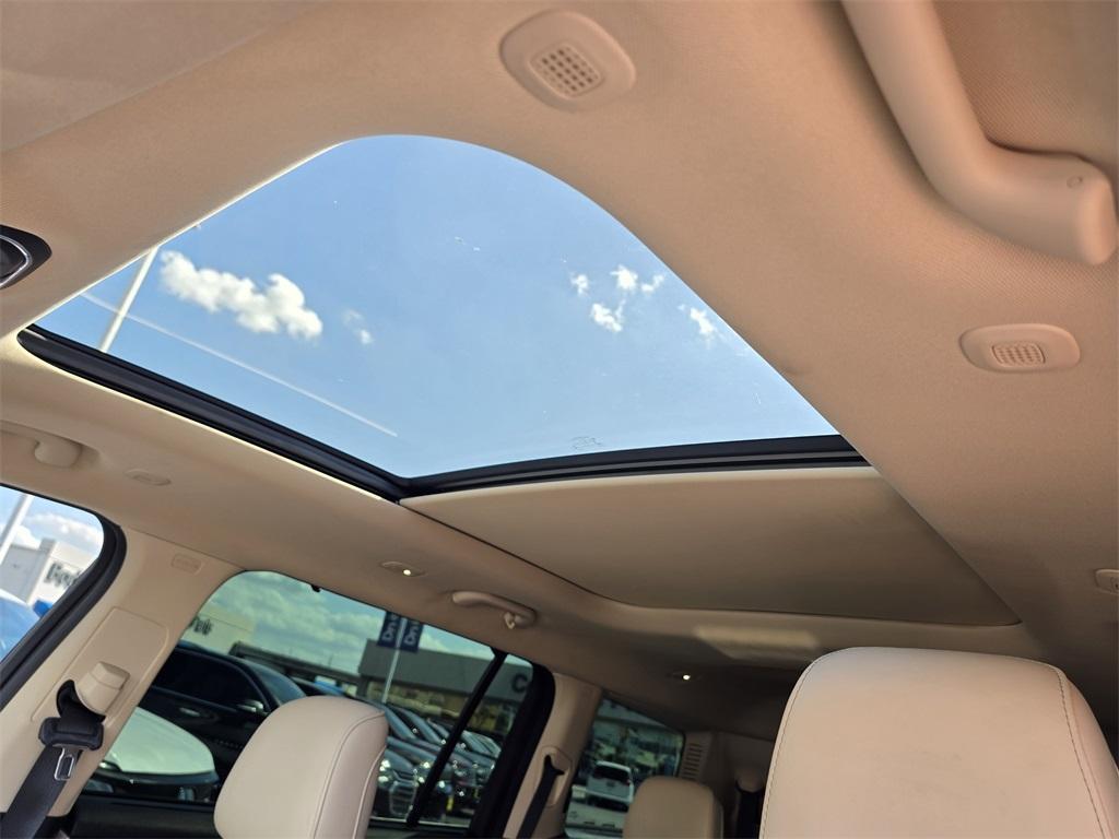 used 2021 Jeep Grand Cherokee L car, priced at $27,945