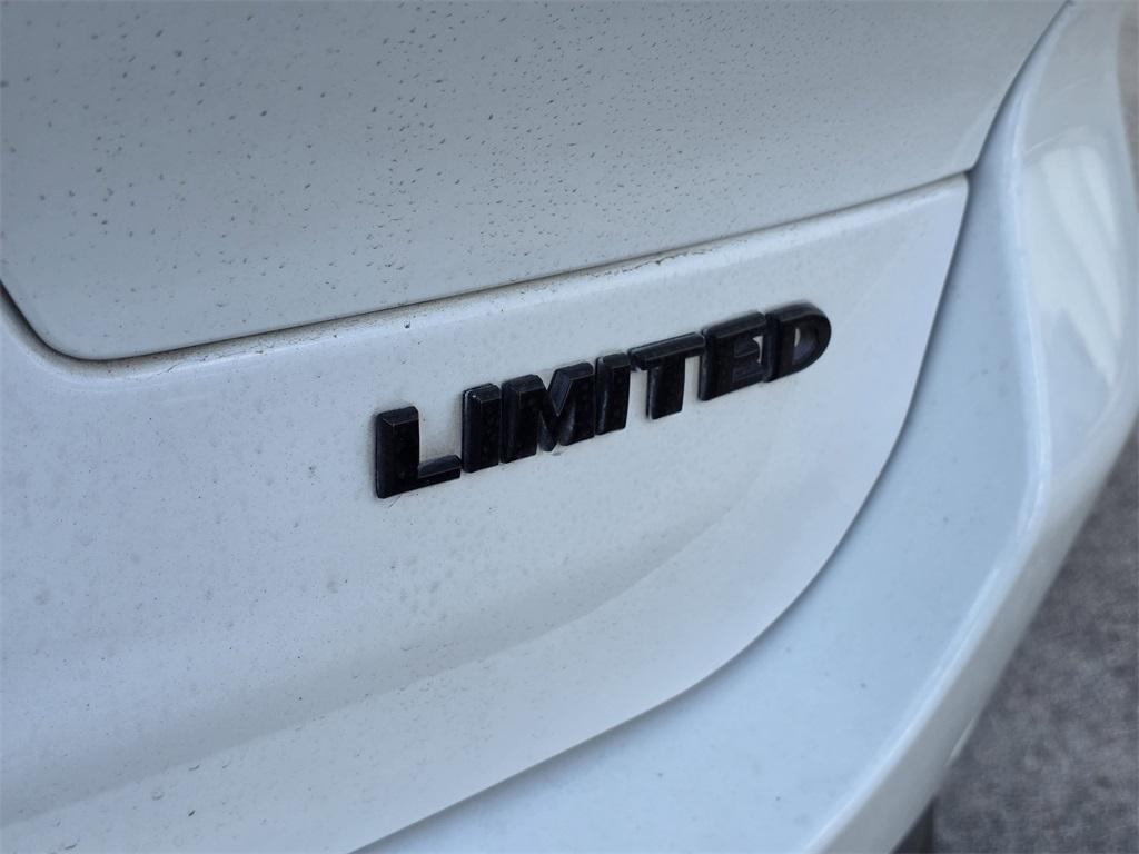 used 2021 Jeep Grand Cherokee L car, priced at $27,945