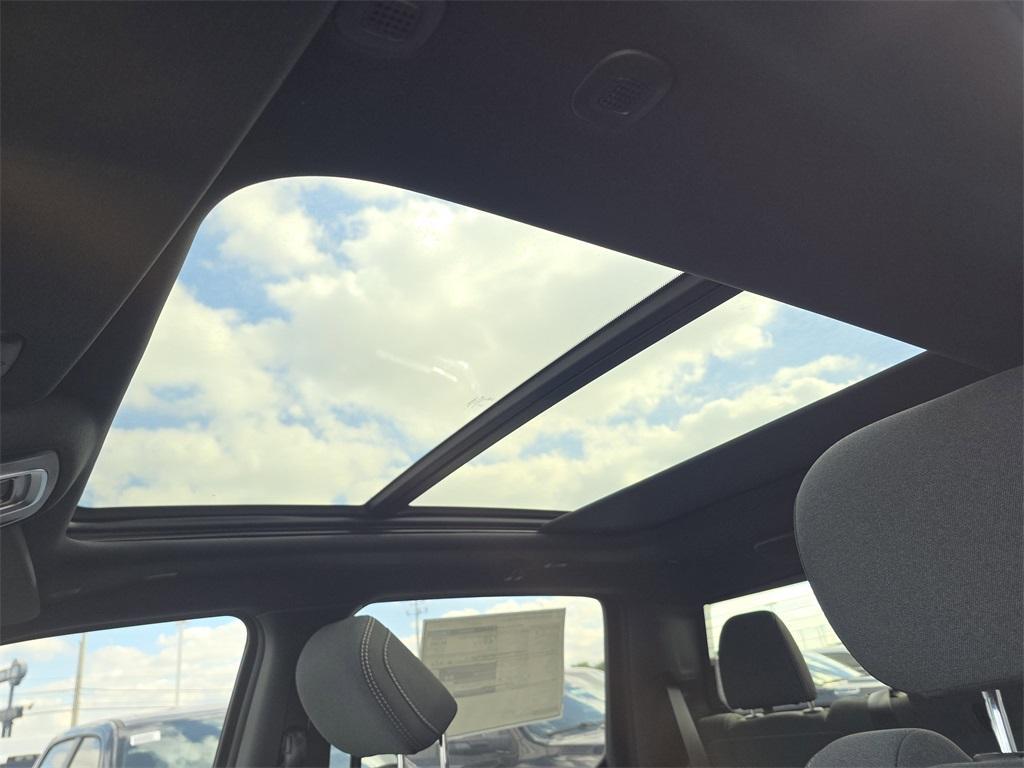 new 2026 Ram 1500 car, priced at $52,777