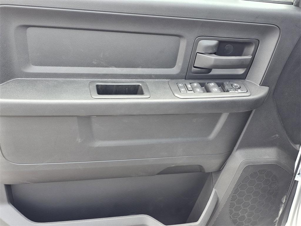 new 2025 Ram 2500 car, priced at $61,052