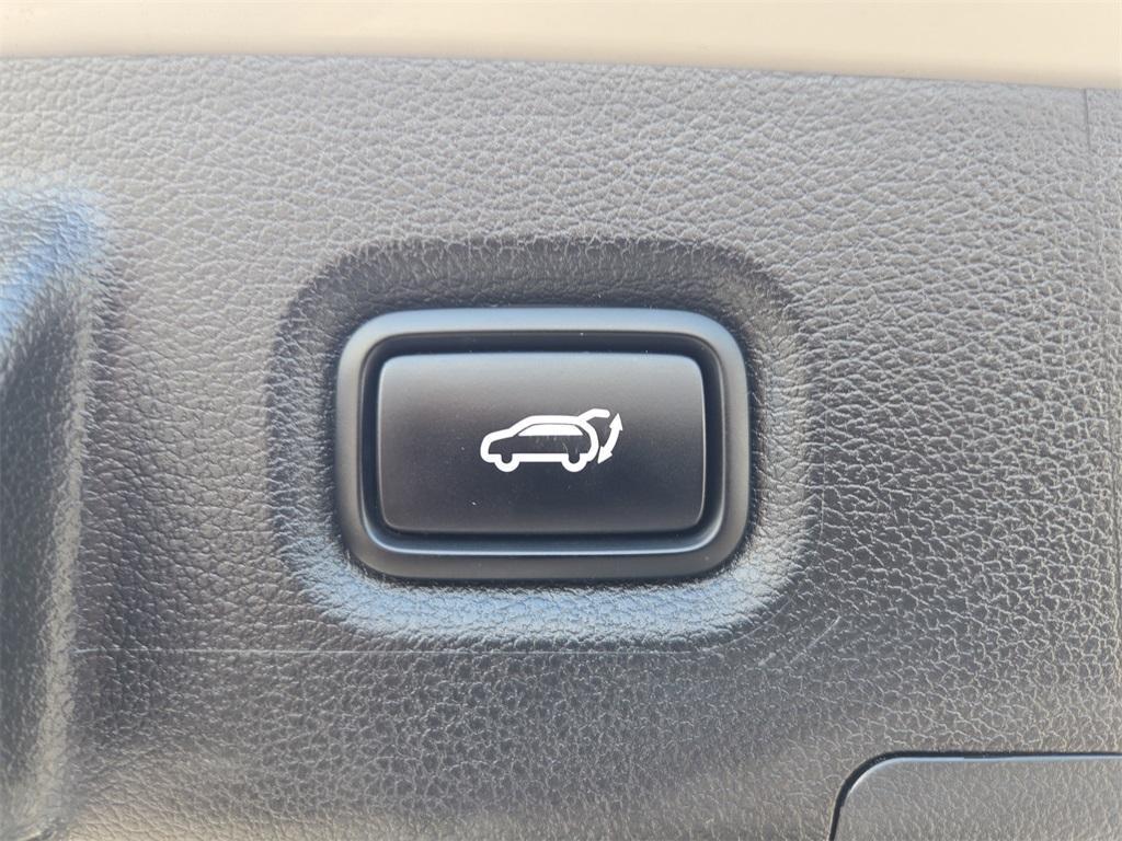 used 2023 Hyundai Santa Fe car, priced at $20,801