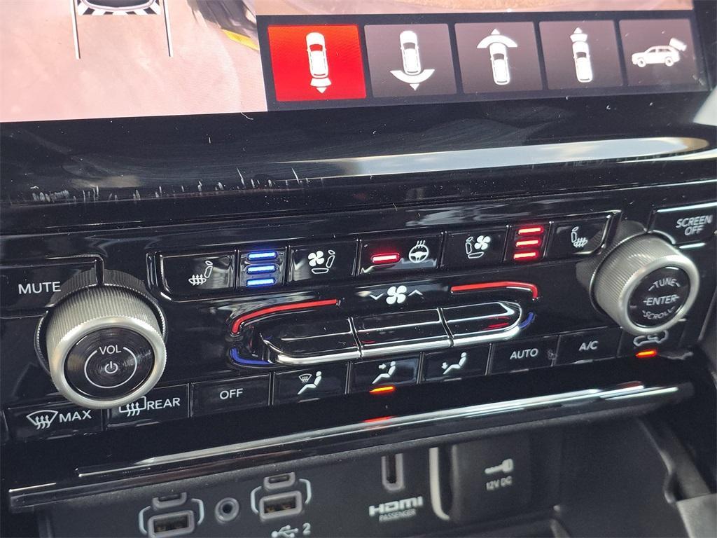 new 2025 Jeep Grand Cherokee car, priced at $57,885