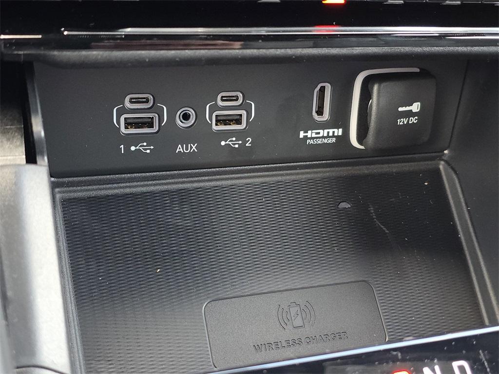 new 2025 Jeep Grand Cherokee car, priced at $57,885