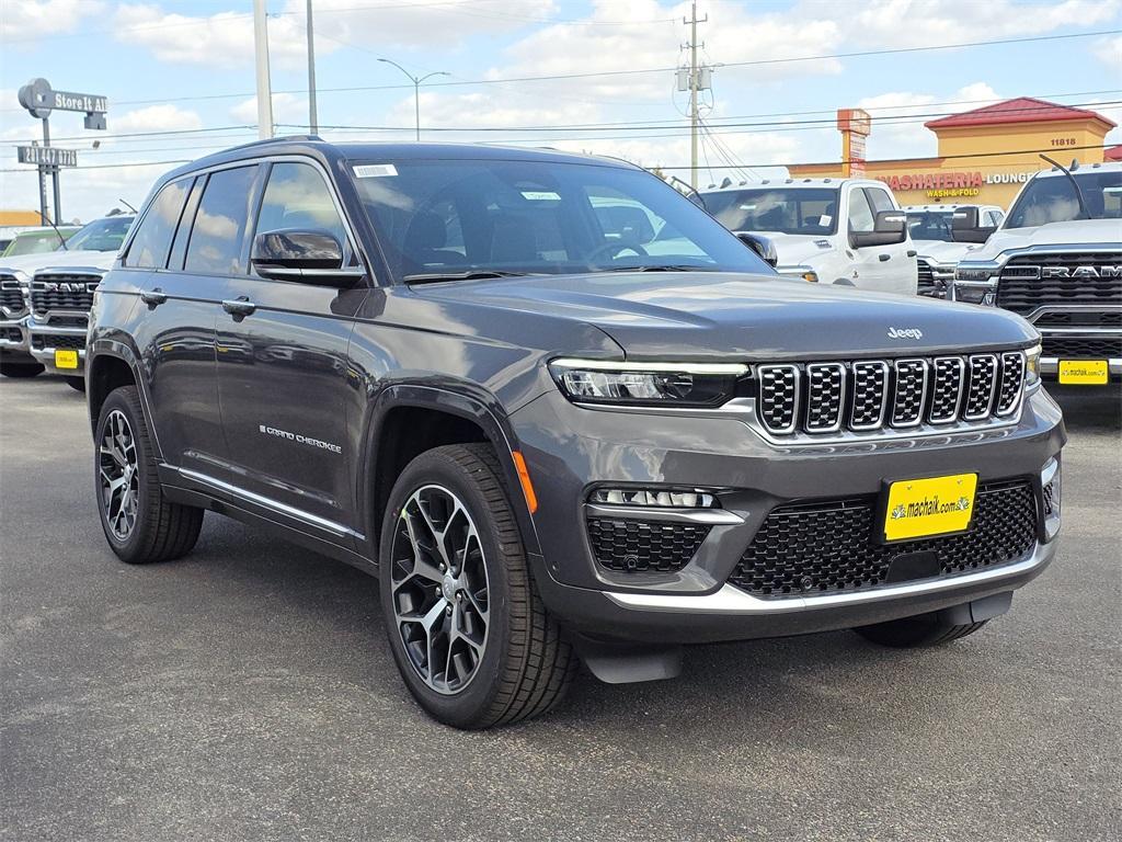 new 2025 Jeep Grand Cherokee car, priced at $57,885