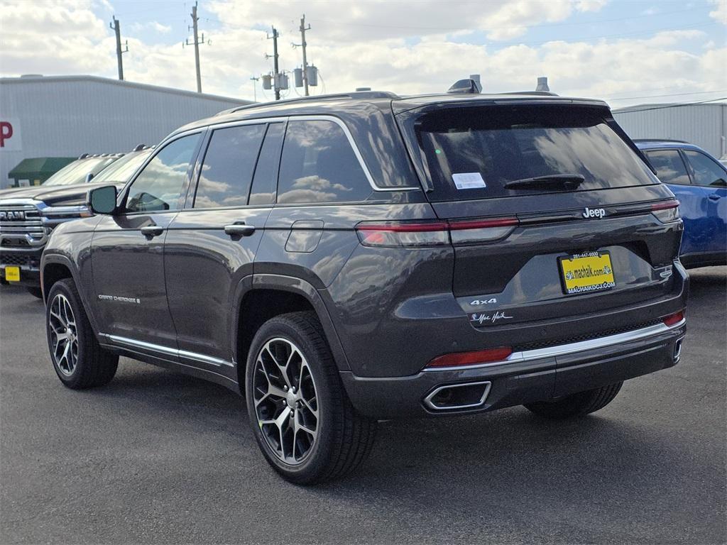 new 2025 Jeep Grand Cherokee car, priced at $57,885