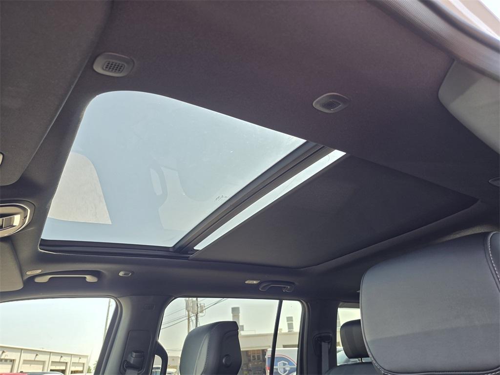 new 2025 Jeep Wagoneer L car, priced at $68,991