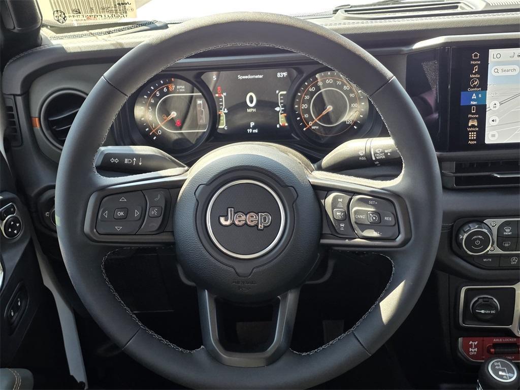 new 2025 Jeep Gladiator car, priced at $46,639