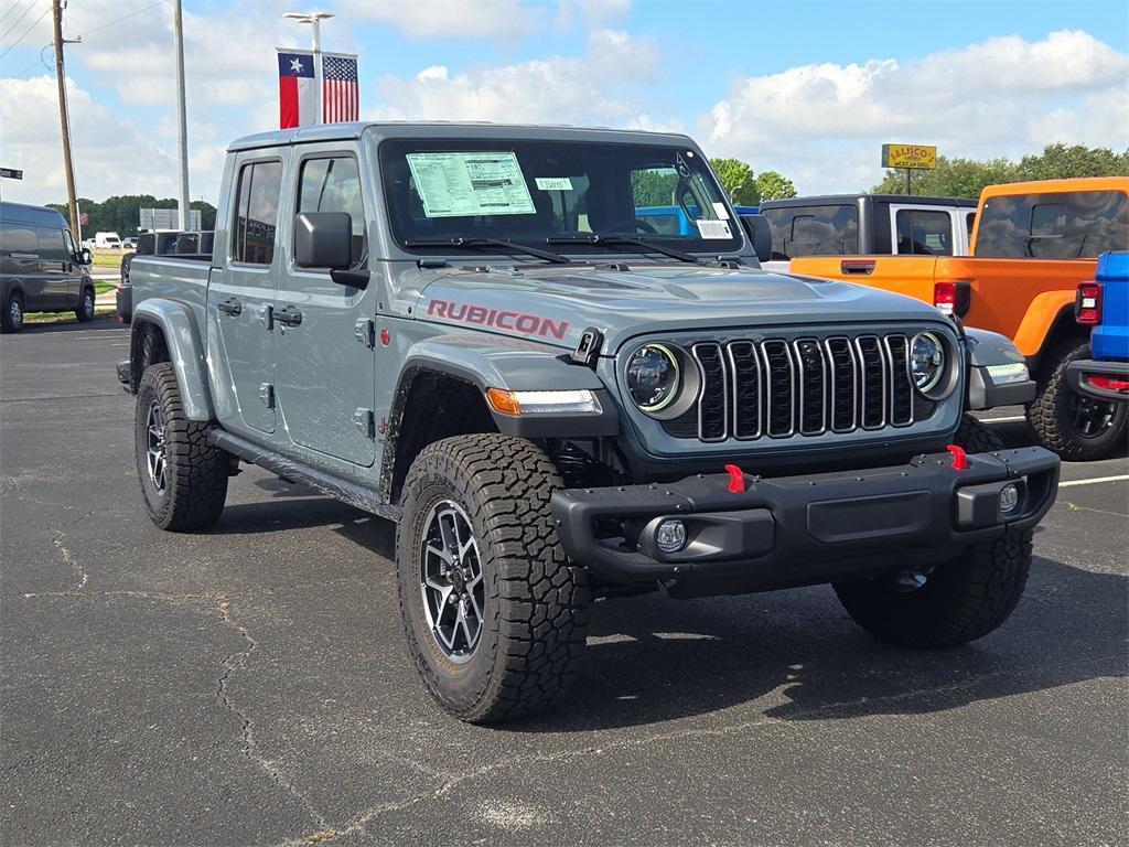 new 2025 Jeep Gladiator car, priced at $51,727