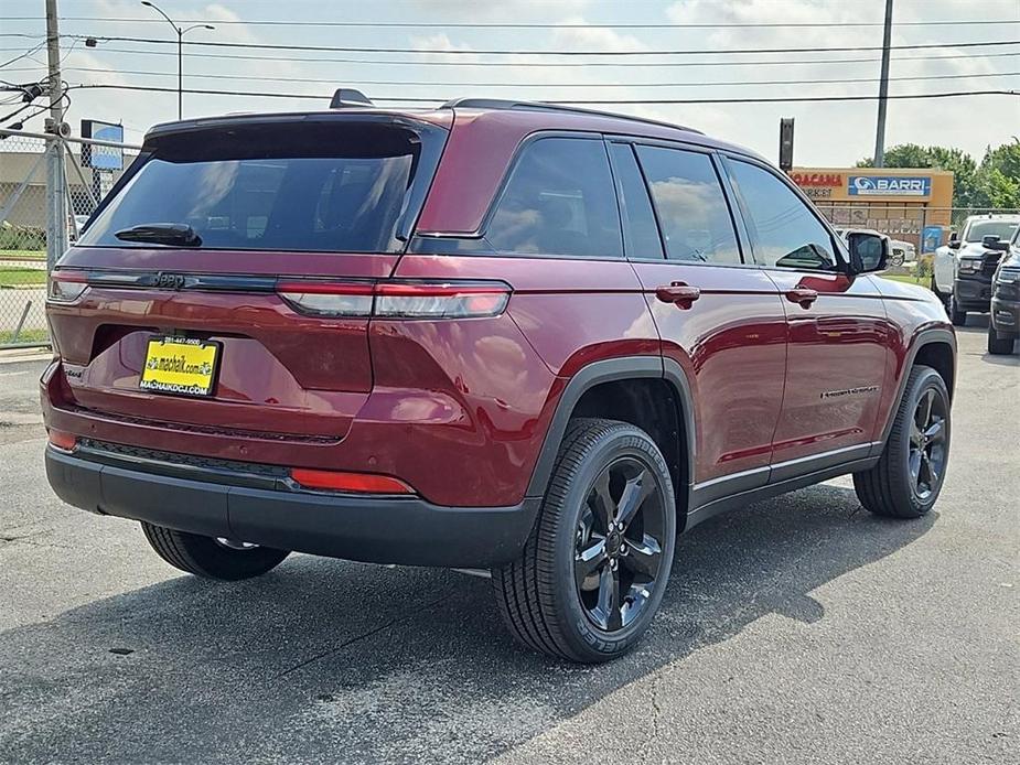 new 2024 Jeep Grand Cherokee car, priced at $42,158