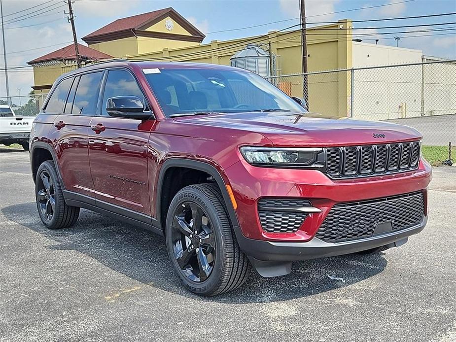 new 2024 Jeep Grand Cherokee car, priced at $42,158