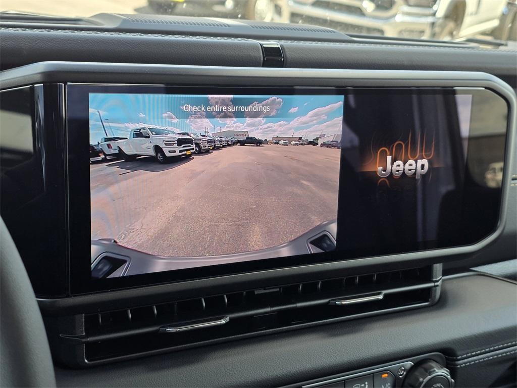 new 2025 Jeep Gladiator car, priced at $42,126