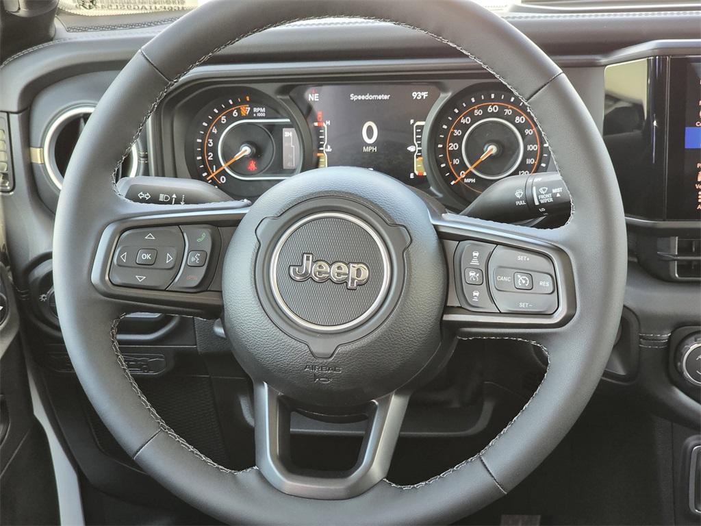 new 2025 Jeep Gladiator car, priced at $42,126