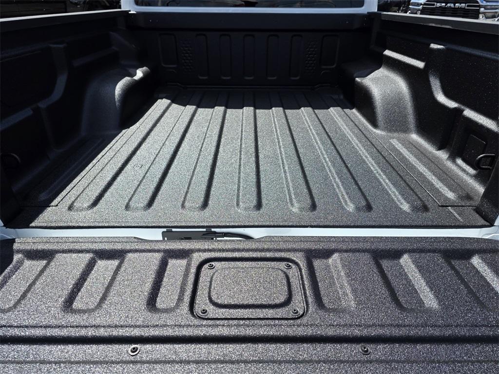 new 2025 Jeep Gladiator car, priced at $42,126