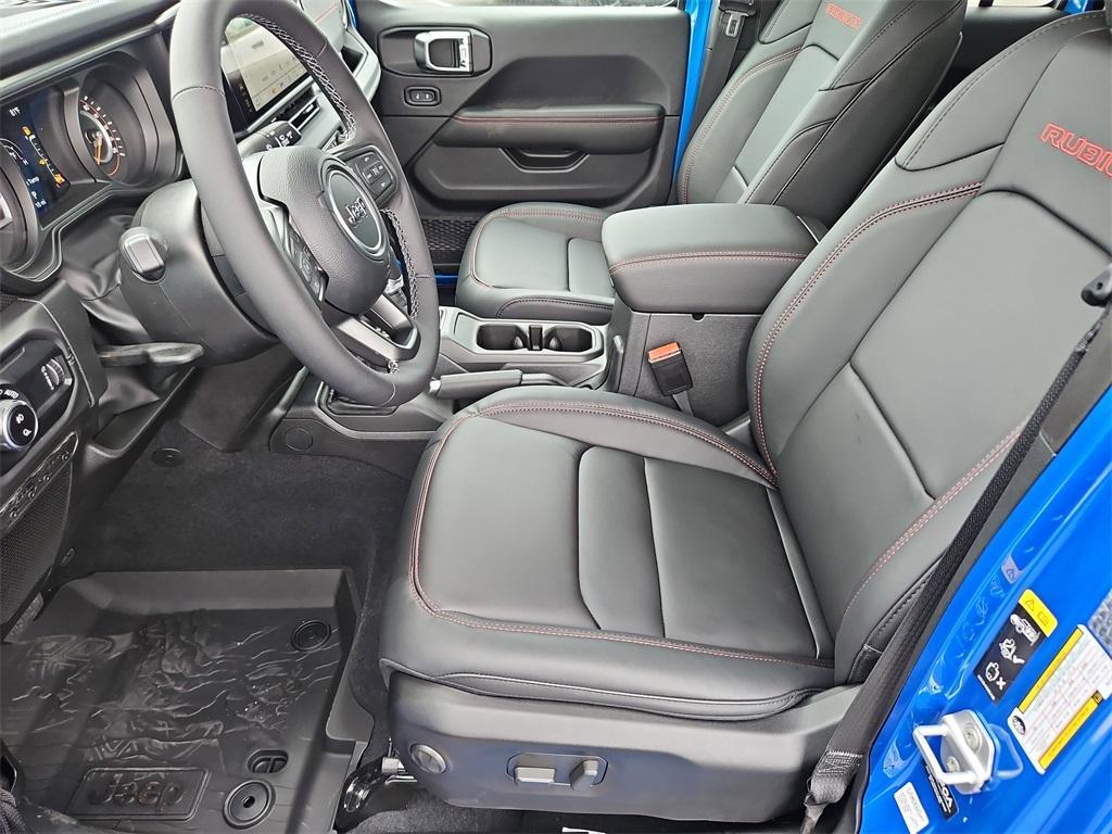 new 2025 Jeep Gladiator car, priced at $44,995