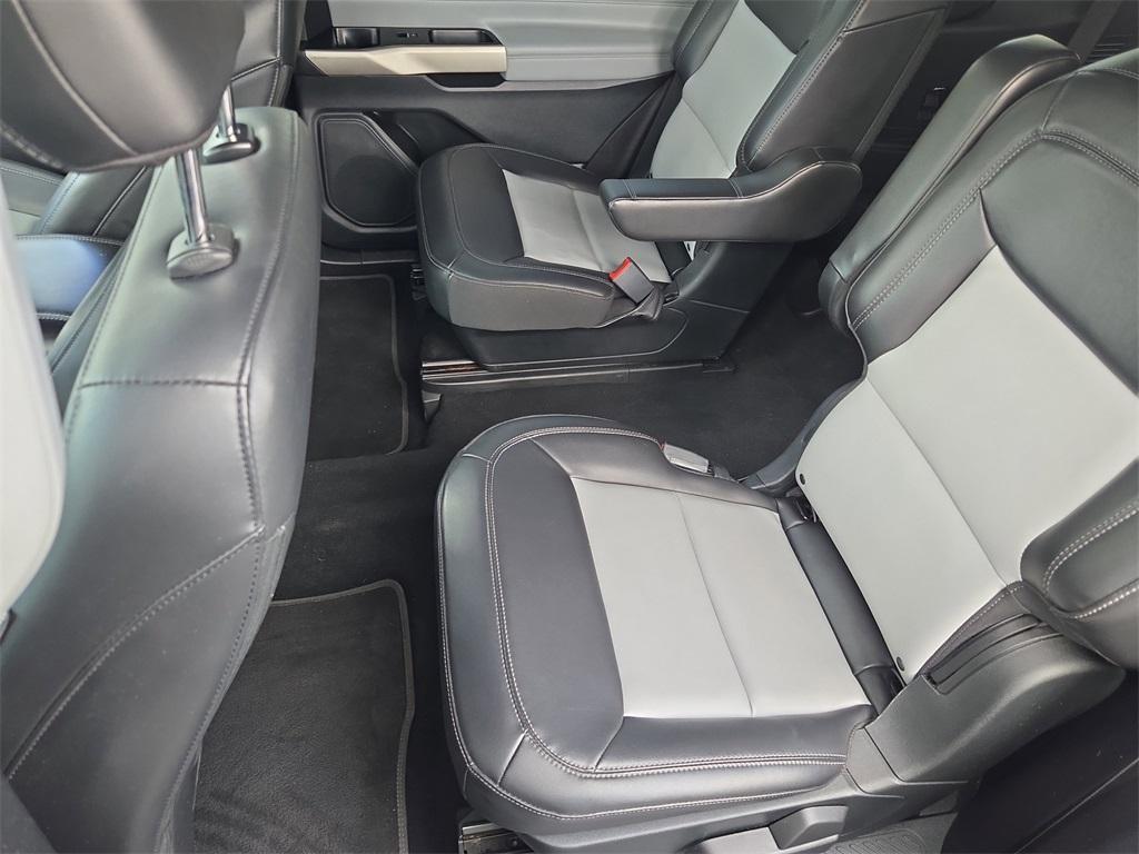 used 2022 Ford Explorer car, priced at $25,499