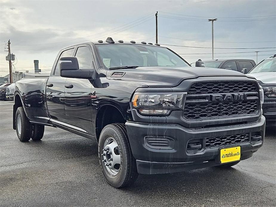 new 2024 Ram 3500 car, priced at $62,913