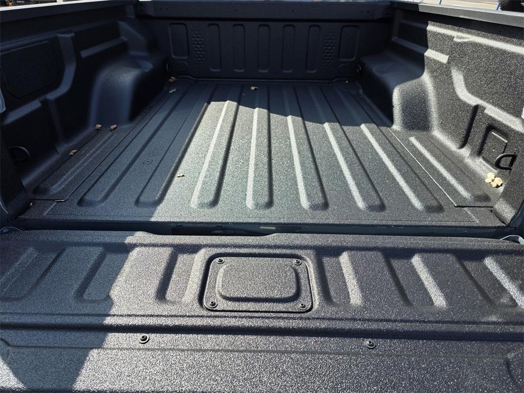 new 2025 Jeep Gladiator car, priced at $47,991