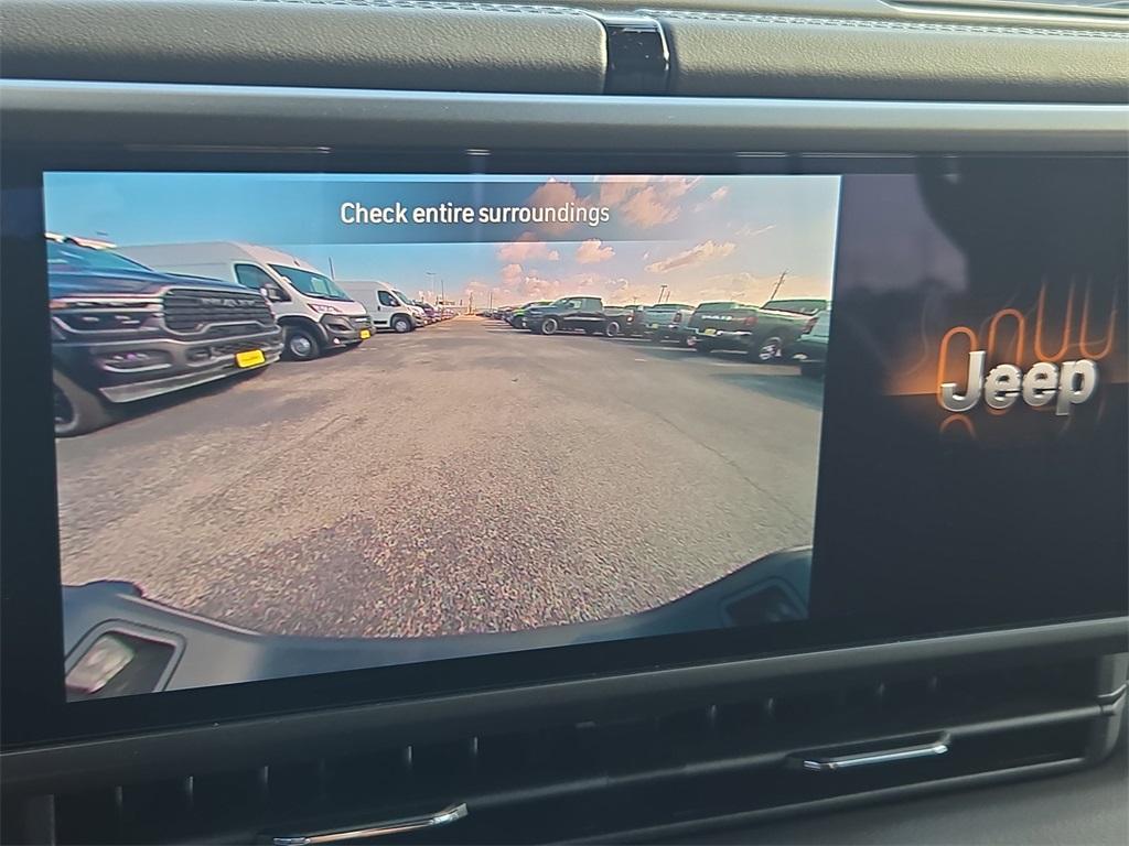 new 2025 Jeep Gladiator car, priced at $41,038