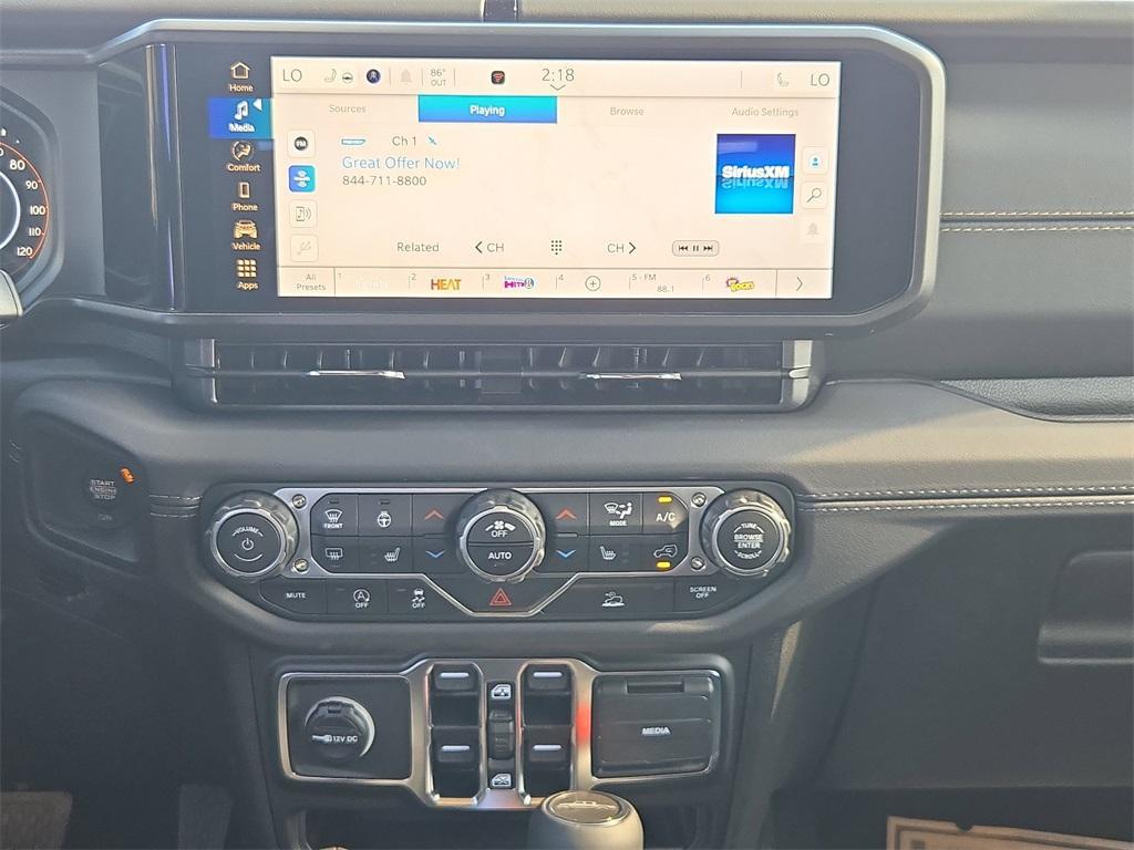 new 2025 Jeep Gladiator car, priced at $41,038