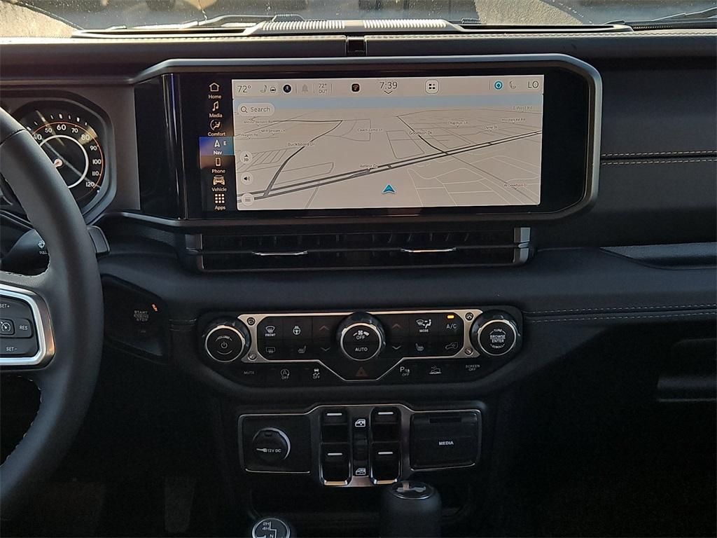 new 2025 Jeep Wrangler car, priced at $48,556