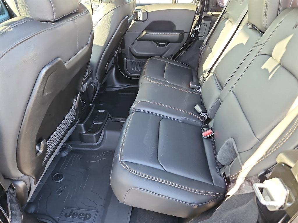 new 2025 Jeep Wrangler car, priced at $48,556