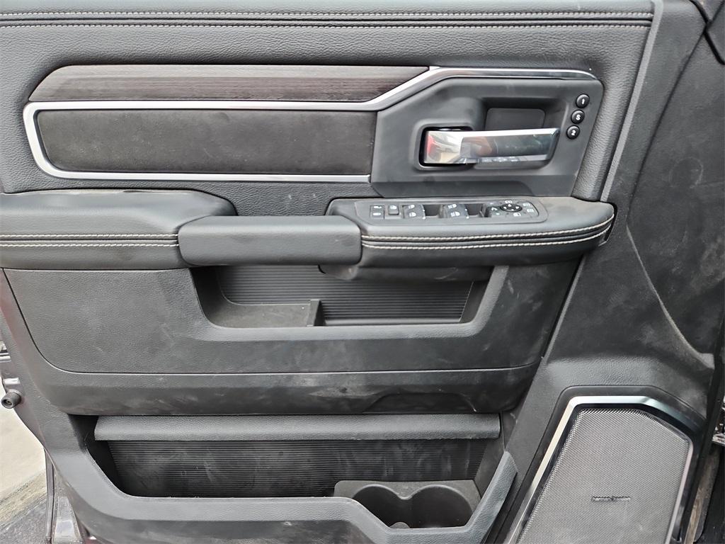new 2025 Ram 2500 car, priced at $76,863