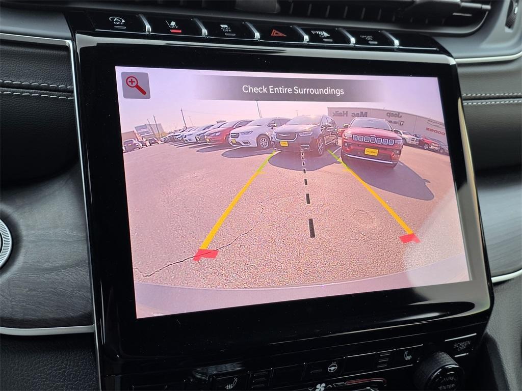 new 2025 Jeep Grand Cherokee L car, priced at $44,381