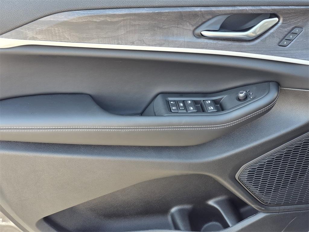 new 2025 Jeep Grand Cherokee L car, priced at $44,381